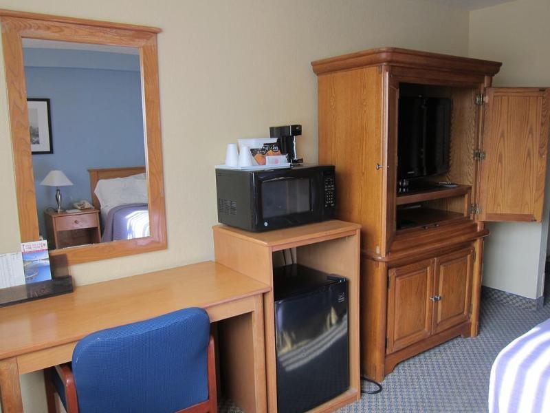 Americas Best Value Inn Lynnwood Exterior foto